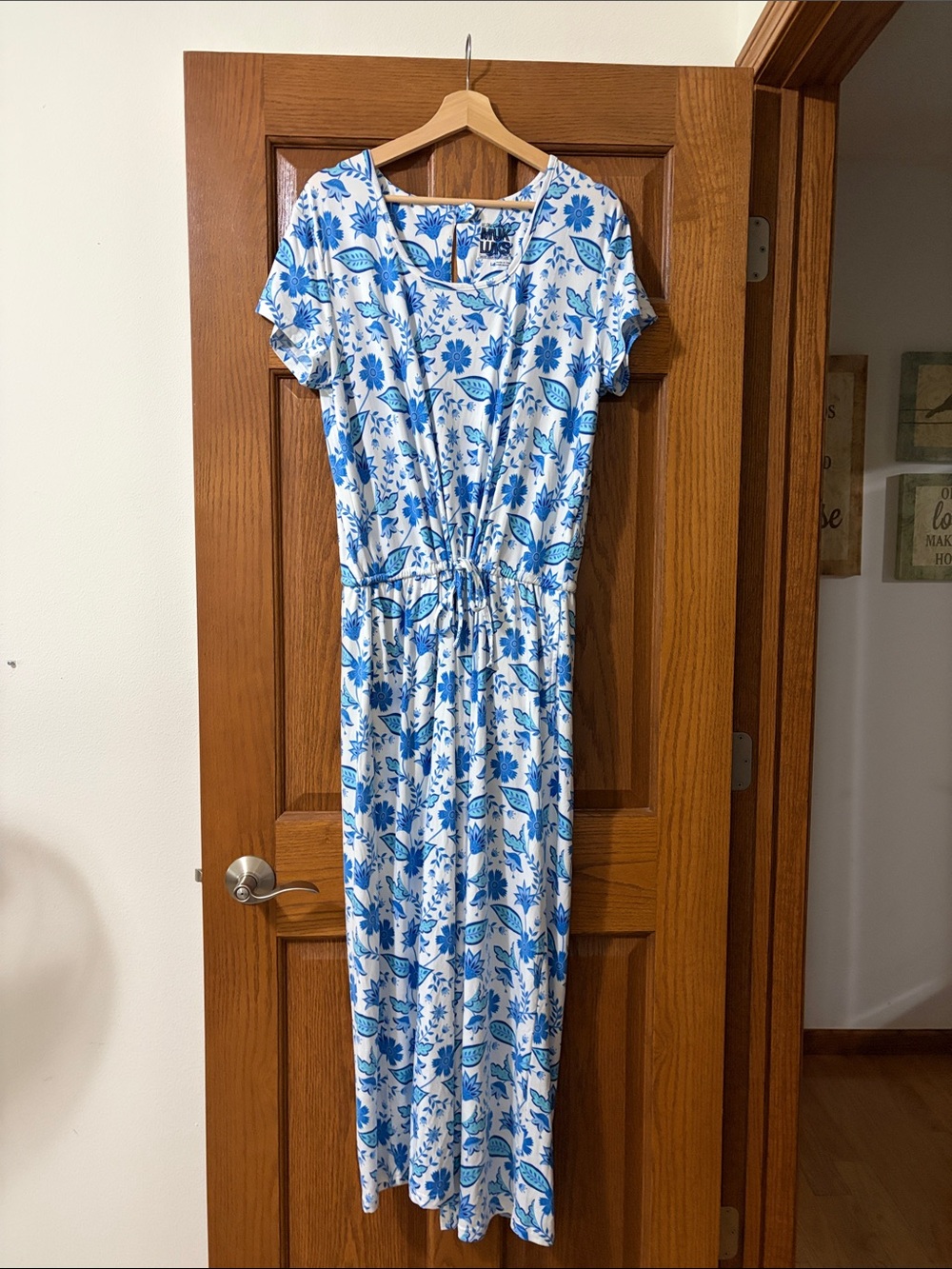 Muk Luks White Jumper with Blue Floral Print